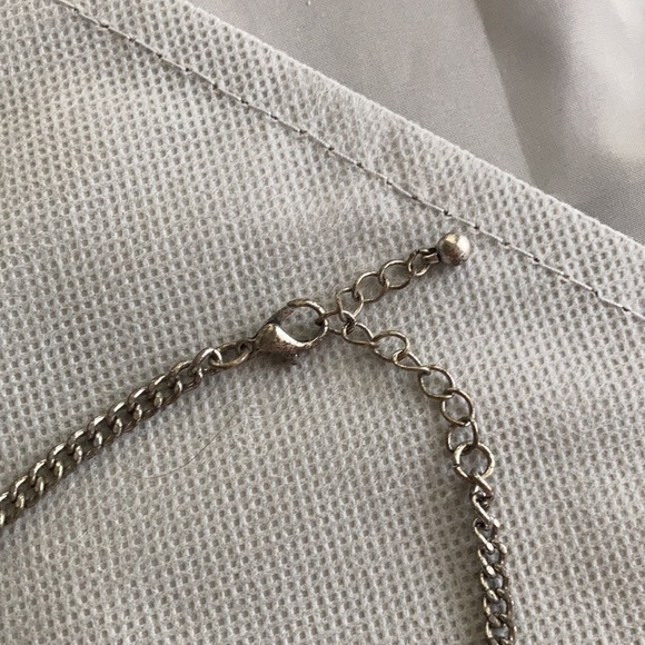 Choker - Picture 2 of 6